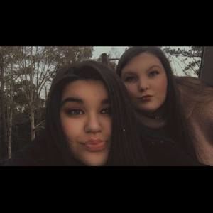 Meet your Posher, Skylar